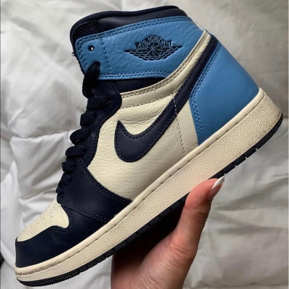 Air Jordan 1 Retro High GS 'Obsidian'